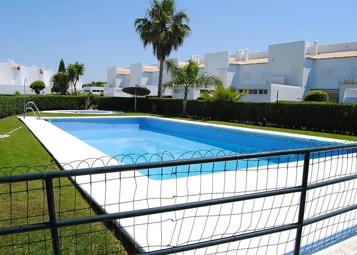 Apto En Residencial El Bosque